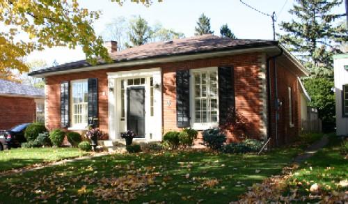 Front facade, southeast corner; Susan Schappert, 2007