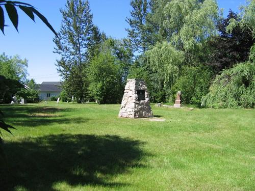 Overall view of the cemetery showing Scottish cairn; City of Bathurst
