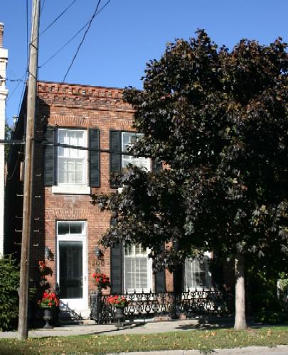 Front facade; Susan Schappert, 2007