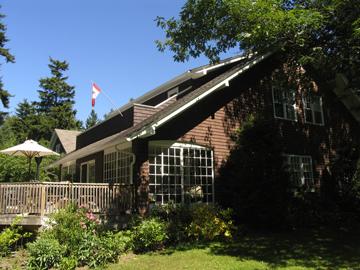 Photo of the left side of the Brock House taken in 2007; Rothesay Living Museum