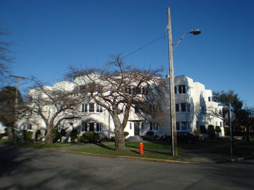 Tweedsmuir Mansions; City of Victoria, 2007