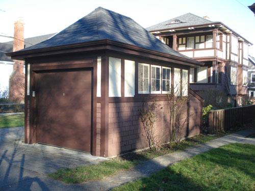 940 Heywood Avenue; City of Victoria, 2007