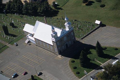 Église de Saint-François-du-Lac; Ministère de la Culture, des Communications et de la Condition féminine, Pierre Lahoud, 2004
