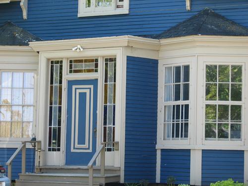 Bay window and main door; Town of Sussex