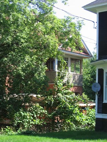Side view of Officers' Mess with a double sunroom; City of Bathurst