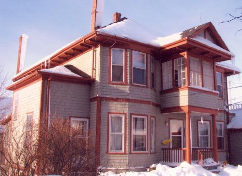Southeast elevation with modillion brackets; Province of PEI, Carter Jeffery, 2007