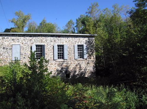 Annexe de l'Ancienne-Centrale-Hydroélectrique-de-Saint-Narcisse; Ministère de la Culture, des Communications et de la Condition féminine, Jean-François Rodrigue, 2006