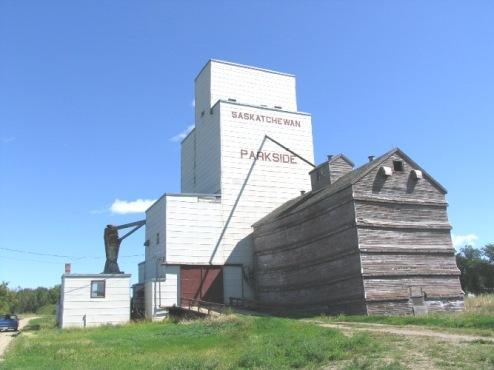 Saskatchewan Wheat Pool Elevator in Parkside, 2006.; Government of Saskatchewan, Flaman, 2006.