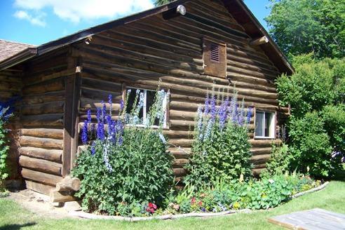 Exterior view of Bert Porter's House at the Honeywood Nursery, 2008; Government of Saskatchewan, Germann, 2008.
