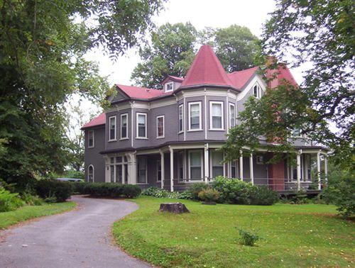 Front elevation, 1991 Prince Arthur Street, Halifax, NS, 2008.; Heritage Division, NS Dept. of Tourism, Culture and Heritage, 2008