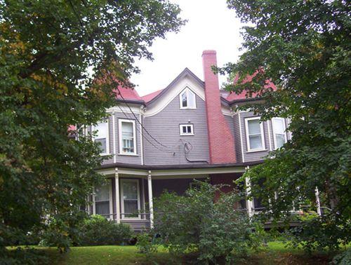 Side facade, 1991 Prince Arthur Street, Halifax, NS, 2008.; Heritage Division, NS Dept. of Tourism, Culture and Heritage, 2008