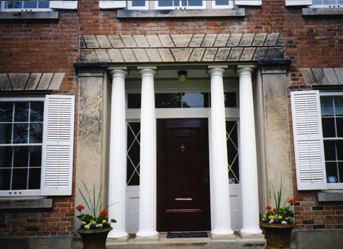 Detail view of the front entrance – 2003; OHT, 2003