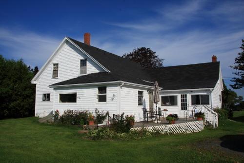 Showing side elevation; Images East Photography, 2008