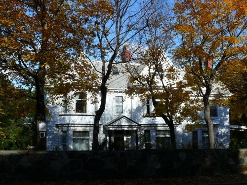 View of main facade, looking northward. Photo taken October 26, 2007.; Deborah O'Rielly/ HFNL 2007