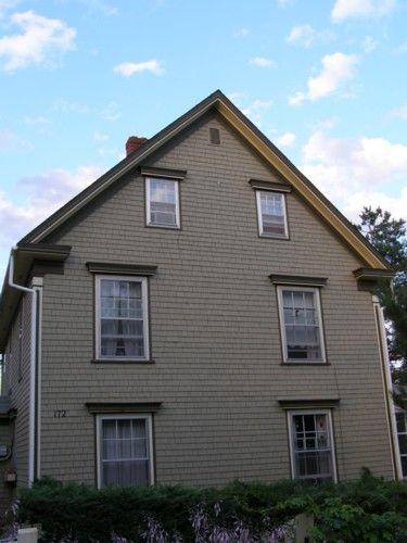 West elevation, Oxner-Zinck House, Chester Basin, Nova Scotia, 2007.; Heritage Division, Nova Scotia Department of Tourism, Culture and Heritage, 2007