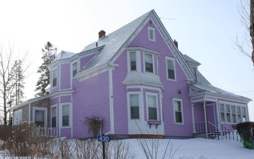 Showing side elevation; Province of PEI, Donna Collings, 2008