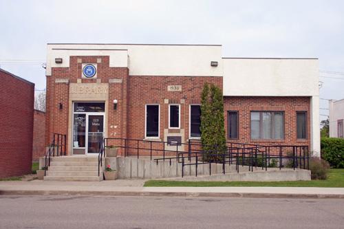 Primary elevation, from the east, of the Carberry-North Cypress Library, Carberry, 2008; Historic Resources Branch, Manitoba Culture, Heritage, Tourism and Sport, 2008