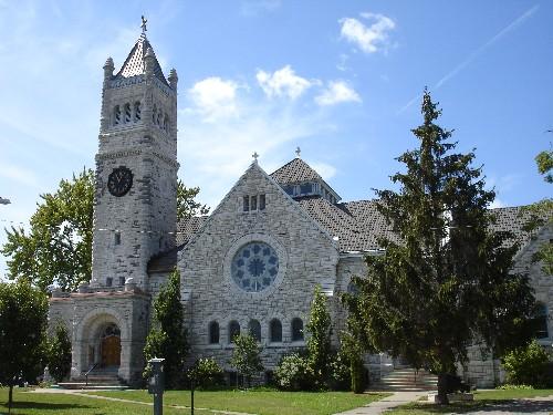 St. Andrew's Presbyterian Church, Kingston, Clergy Street façade; RHI 2006