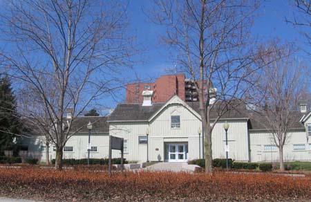 View of the south facade of the Alumni Centre depicting the four ventilation cupolas.; Lindsay Benjamin, 2007.