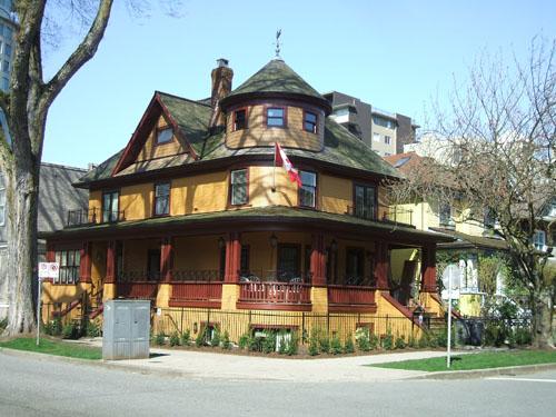 Exterior view of the Rand House; City of Vancouver, 2007