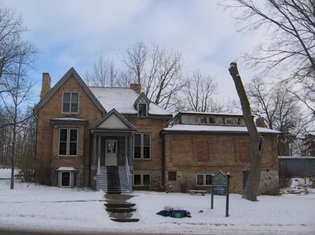 South facade of the Homer Watson House as seen from Old Mill Road, 2007.; Lindsay Benjamin, 2007.
