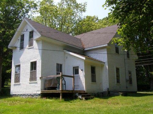 Rear elevation with profile of south elevation, Lavers House, Chester, Nova Scotia, 2007.; Heritage Division, Nova Scotia Department of Tourism, Culture and Heritage, 2007.