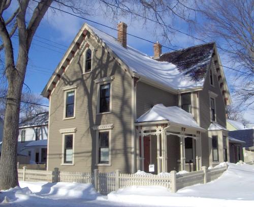 Showing southwest elevation; City of Charlottetown, Natalie Munn, 2009
