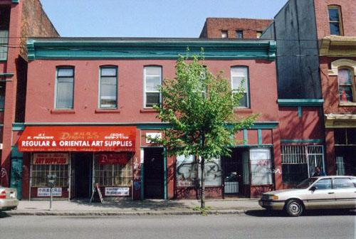 Exterior view of Yue Shan Society Buildings; City of Vancouver, 2004