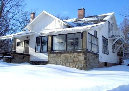 Showing southeast elevation; City of Charlottetown, Natalie Munn, 2009