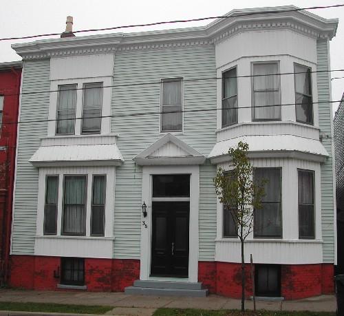 This photograph is a contextual view of the building, 2005; City of Saint John