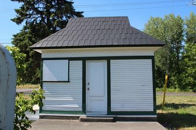 Cabin of Bridge No. 2, main elevation; Agence Parcs Canada / Parks Canada Agency, 2019.