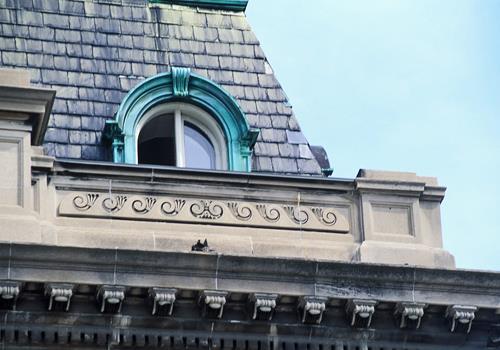 Detail view of Royal Alexandra Theatre showing its use of durable, fireproof materials, 1993.; Parks Canada Agency / Agence Parcs Canada, J Butterill, 1993.