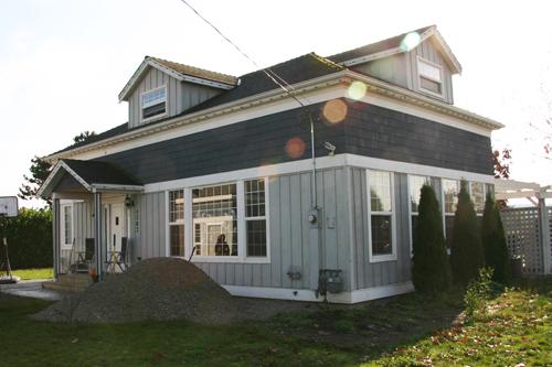 Exterior of Mud Bay School, 2007; City of Surrey, 2007