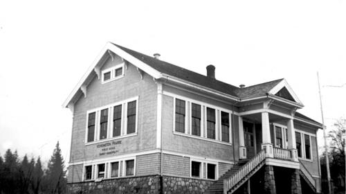Historic view of Kensington Prairie Elementary School, 1914; City of Surrey, 2007