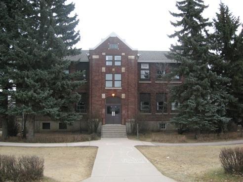 Hepburn School, 2008; Robertson, 2008