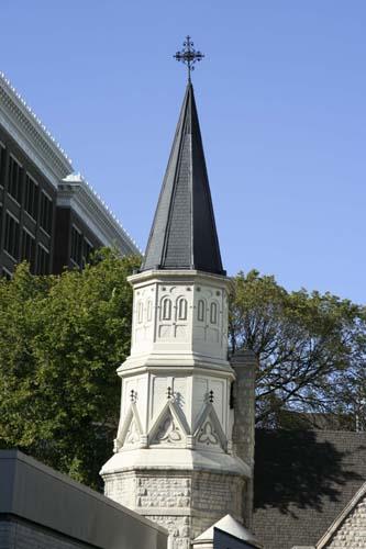 Detail view of Holy Trinity Anglican Church, Winnipeg, 2009; Historic Resources Branch, Manitoba Culture, Heritage and Tourism, 2009