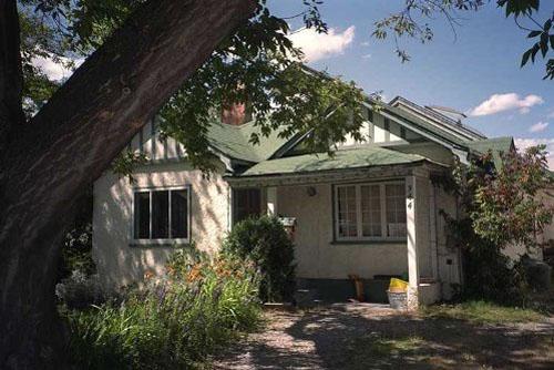 Exterior view of the Logie House, 2004; City of Kelowna, 2004