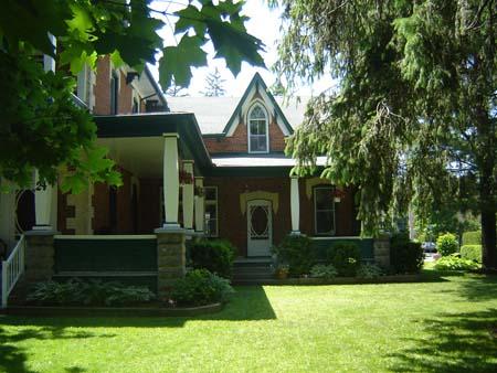 Featured is the Gothic Revival wing of the house, with central gable and lancet window.; Kayla Jonas, 2007.