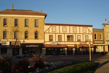 Featured is a commercial street within the New Hamburg Heritage Conservation District.; Kendra Green, 2007.