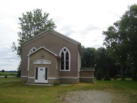 Featured is the façade of Norwich Gore United Church.; Martina Braunstein, 2007.