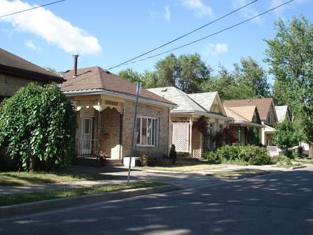Featured is a streetscape within the Old East Heritage Conservation District.; Martina Braunstein, 2007.