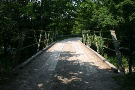 Of note is the wooden deck.; Ministry of Culture, 2007.