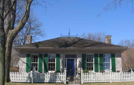 Of note is the symmetrical five-bay façade with unusually tall windows.; Lindsay Benjamin, 2007.