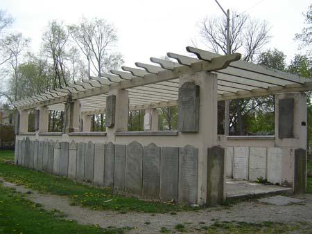 Of note are some of the gravestones representing 207 pioneers.; Kayla Jonas, 2007.