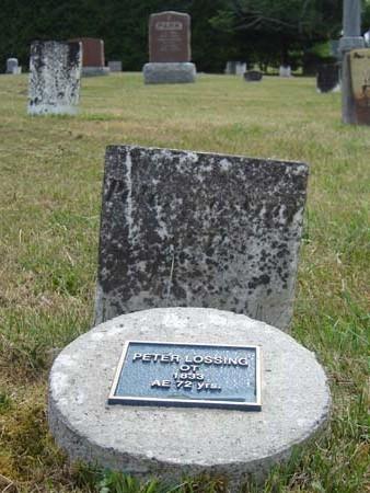 Featured is the grave marker of Peter Lossing, typical of the marble tablets marking Quaker burials.; Martina Braunstein, 2007.