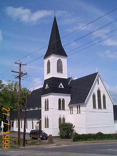 Street elevation of Christ Church, Windsor, NS, 1999.; Windsor-West Hants Joint Planning Committee, 1999