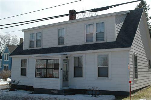 Front elevation of 101 Victoria Street, Annapolis Royal, Nova Scotia, 2009.; Nova Scotia Department of Tourism, Culture and Heritage, Heritage Division, 2009