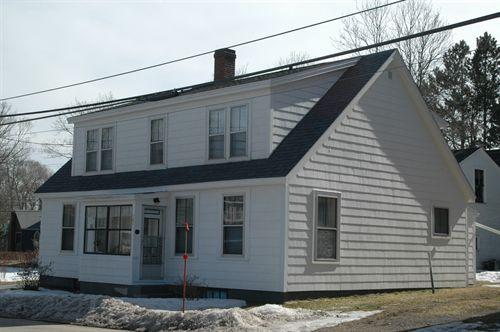 Side profile of 101 Victoria Street, Annapolis Royal, Nova Scotia, 2009.; Nova Scotia Department of Tourism, Culture and Heritage, Heritage Division, 2009