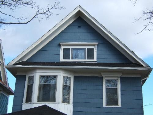 This photograph shows the predominant gable, a characteristic of most buildings along this block face, 2006; City of Saint John
