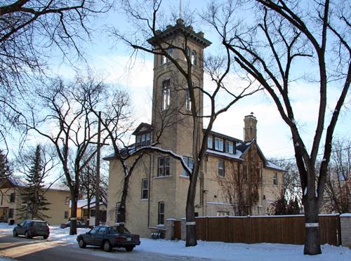 Contextual view, from the northeast, of No. 12 Firehall, Winnipeg, 2006; Historic Resources Branch, Manitoba Culture, Heritage and Tourism, 2006